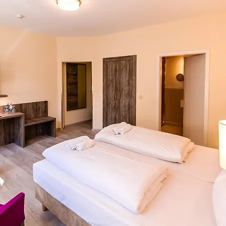 Am Alten Hafen Отель 3*