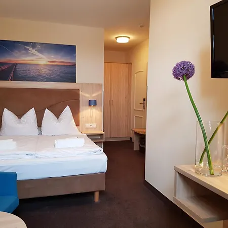 Отель Am Alten Hafen Висмар